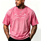Minimal Bat Symbol Graphic T-Shirt for Men with Casual Streetwear Style