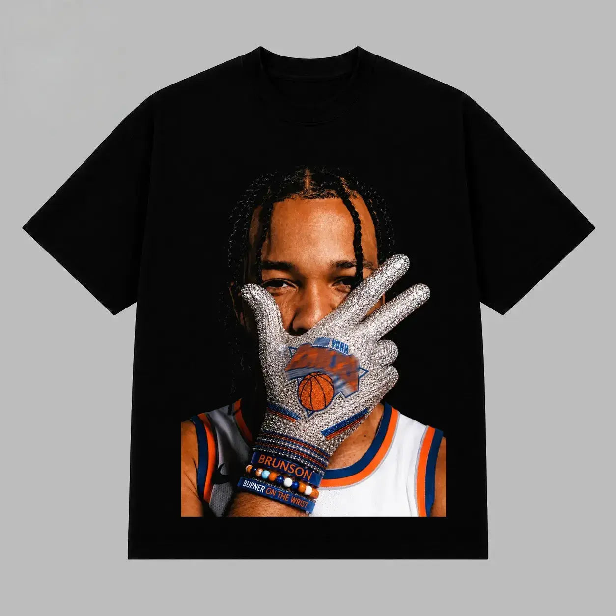 Vintage New York Hoops Graphic T-Shirt for Basketball Fans and Streetwear