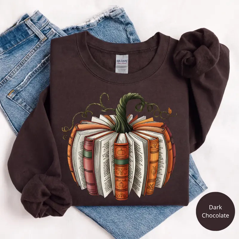 Fall Book Pumpkin Graphic Tee for Cozy Readers and Autumn Halloween Outfits