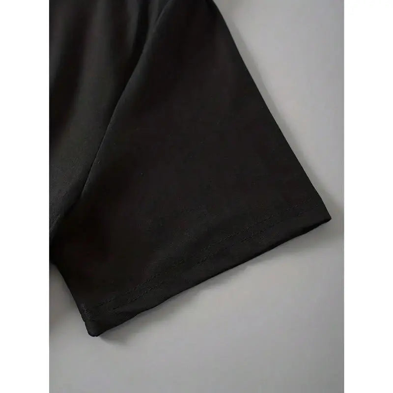 Funny Skeleton Balloon Graphic Tee for Dark Humor Halloween Casual Outfits